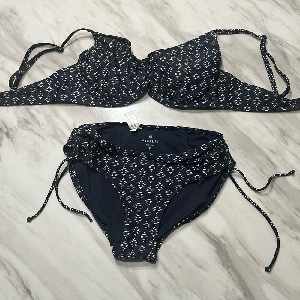 Athleta swimsuit